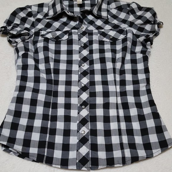 Ambiance Apparel Women´s Plaid Button Dow Shirt, Size M - Picture 7 of 15